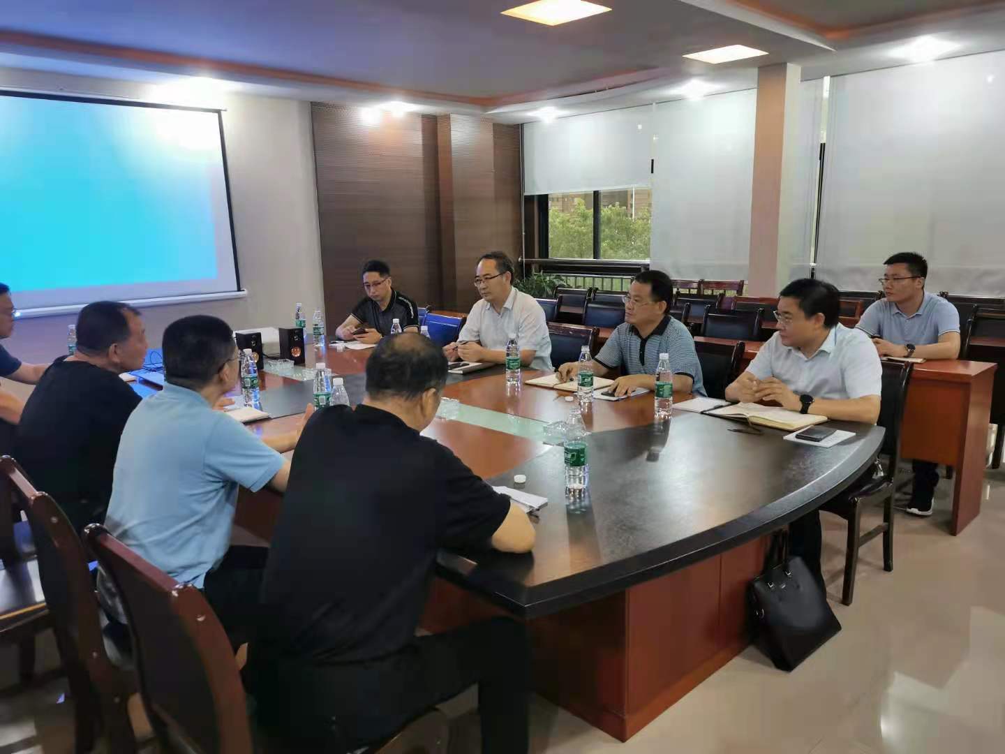 Trulony铝制有限公司