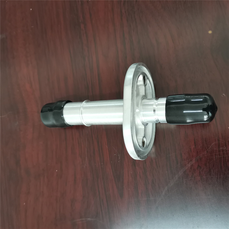 客车越野车电池冷却进出水口