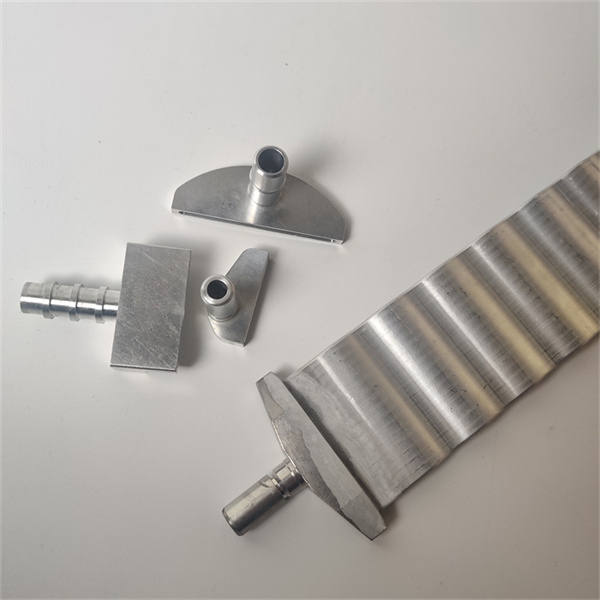 金丝带电池组热管理皮卡多口水散热器铝水冷板